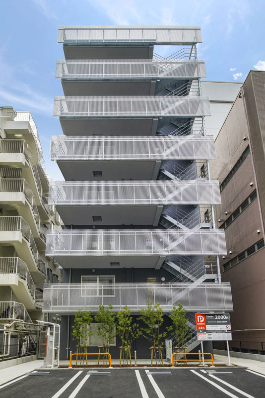 川口グループ株式会社が入居するオフィスビル